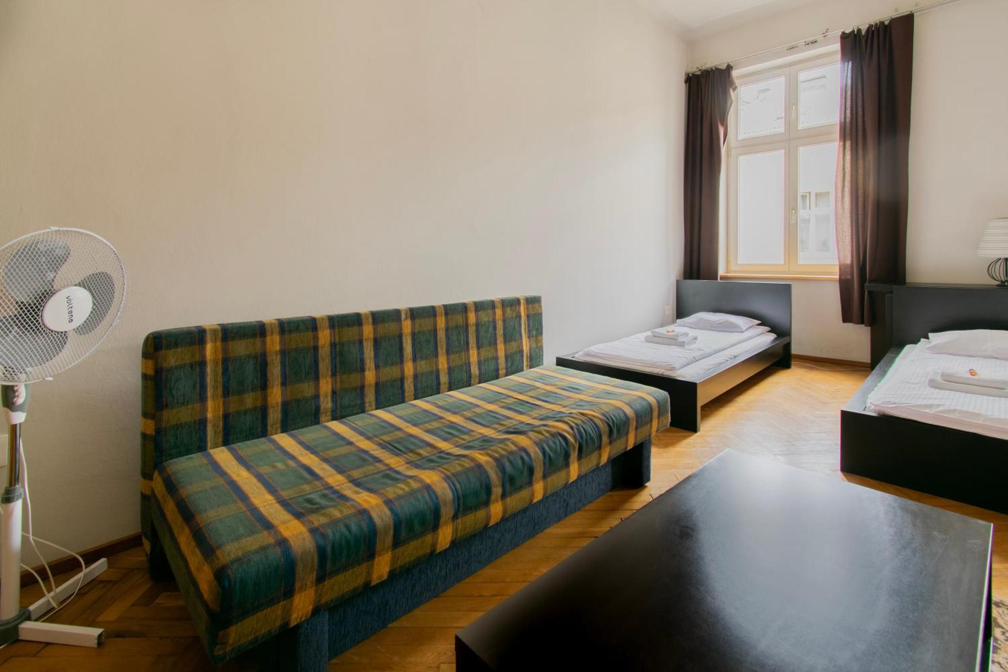 Apartments Wroblewskiego Street Krakow Exterior photo
